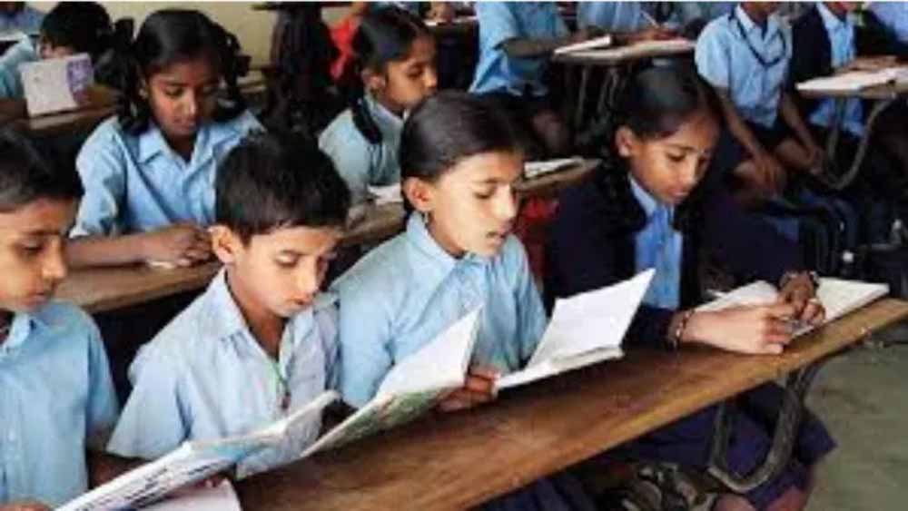 झारखंड के स्कूलों में मासिक परीक्षा के लिए नया SOP, ICT और व्यावसायिक शिक्षा पर खास फोकस झारखंड के स्कूलों में मासिक परीक्षा के लिए नया SOP, ICT और व्यावसायिक शिक्षा पर खास फोकस