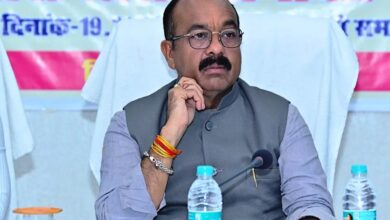 उप मुख्यमंत्री अरुण साव के निर्देश पर ठेकेदार को नोटिस जारी, निरीक्षण के दौरान काम की धीमी प्रगति पर जताई थी नाराजगी उप मुख्यमंत्री अरुण साव के निर्देश पर ठेकेदार को नोटिस जारी, निरीक्षण के दौरान काम की धीमी प्रगति पर जताई थी नाराजगी