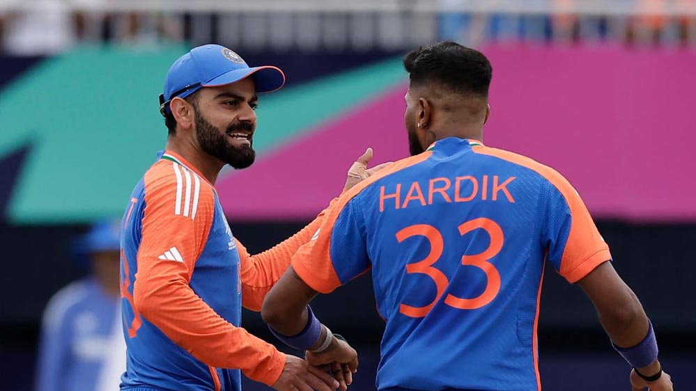 इंग्लैंड दौरे के लिए इस हफ्ते चुनी जाएगी टीम इंडिया, विराट और हार्दिक पर रहेंगी सबकी नजरें इंग्लैंड दौरे के लिए इस हफ्ते चुनी जाएगी टीम इंडिया, विराट और हार्दिक पर रहेंगी सबकी नजरें