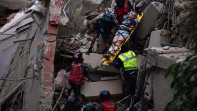 वेनेजुएला में भूकंप से भारी तबाही, 1430 मौतों और हजारों लोगों के लापता होने की आशंका वेनेजुएला में भूकंप से भारी तबाही, 1430 मौतों और हजारों लोगों के लापता होने की आशंका