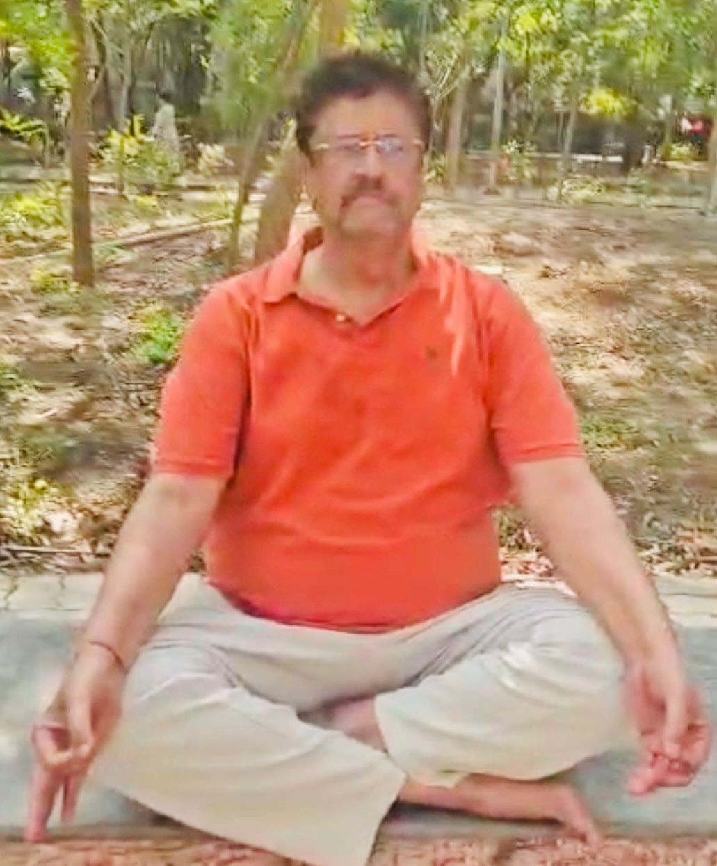 योग दिवस पर अंजय शुक्ला का संदेश, योग को बताया स्वास्थ्य और जीवन संतुलन का आधार योग दिवस पर अंजय शुक्ला का संदेश, योग को बताया स्वास्थ्य और जीवन संतुलन का आधार