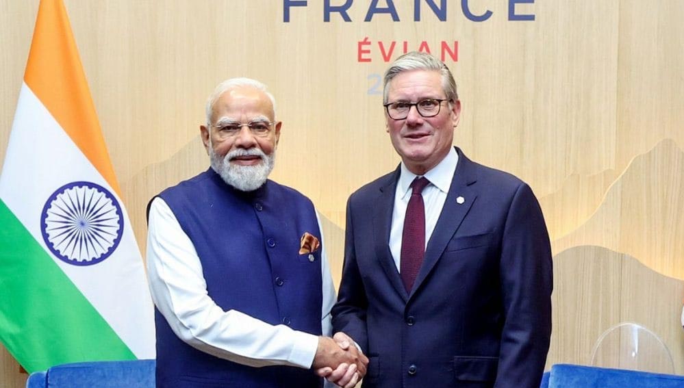 UK-India FTA 15 जुलाई से लागू, व्हिस्की से ब्यूटी प्रोडक्ट तक कई सामान होंगे सस्ते; जानिए पूरी लिस्ट UK-India FTA 15 जुलाई से लागू, व्हिस्की से ब्यूटी प्रोडक्ट तक कई सामान होंगे सस्ते; जानिए पूरी लिस्ट