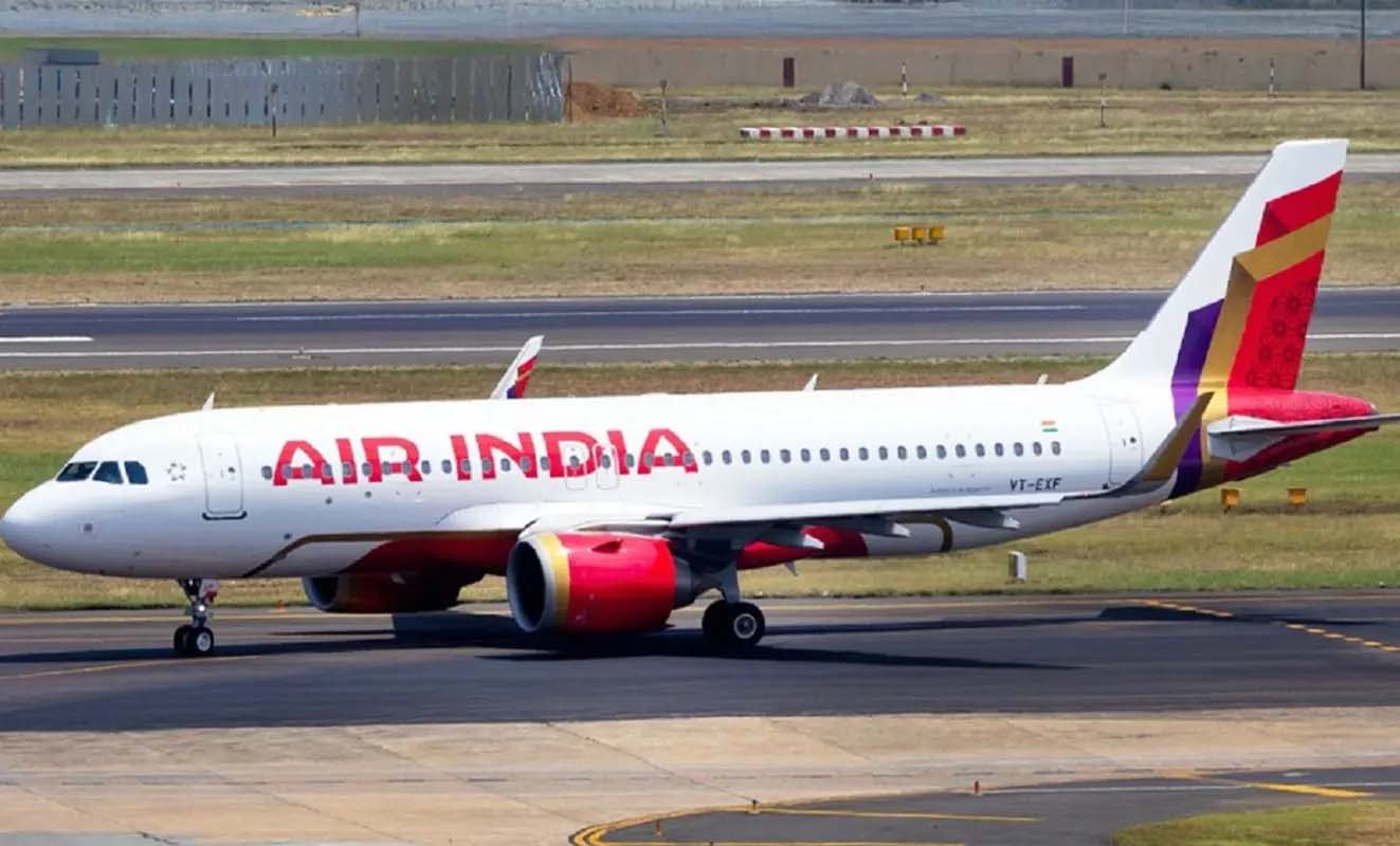 इंडिया वन एयर की जमशेदपुर–कोलकाता सीधी उड़ान अनिश्चितकाल के लिए बंद, यात्रियों को झटका
