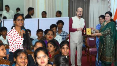 जीवन में ऐसा कार्य करें जिसमें केवल पाना नहीं, समाज को कुछ देना हो- राज्यपाल रमेन डेका