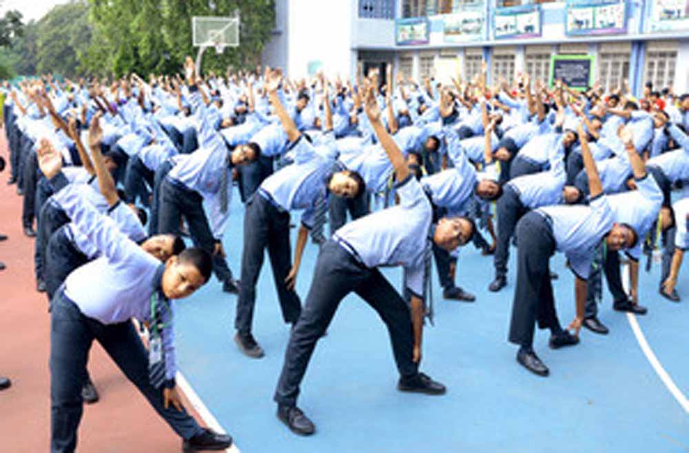 अंतरराष्ट्रीय योग दिवस को जन आंदोलन बनाने की तैयारी पूरी, 1.42 करोड़ बच्चों के साथ योगमय होगा उत्तर प्रदेश