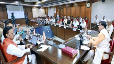 राज्य के सर्वांगीण विकास, जनकल्याण और सांस्कृतिक गौरव को बढ़ावा देने के लिए 5,960 करोड़ रूपये की योजनाओं सहित कई जनहितैषी कार्यों को मंजूरी राज्य के सर्वांगीण विकास, जनकल्याण और सांस्कृतिक गौरव को बढ़ावा देने के लिए 5,960 करोड़ रूपये की योजनाओं सहित कई जनहितैषी कार्यों को मंजूरी