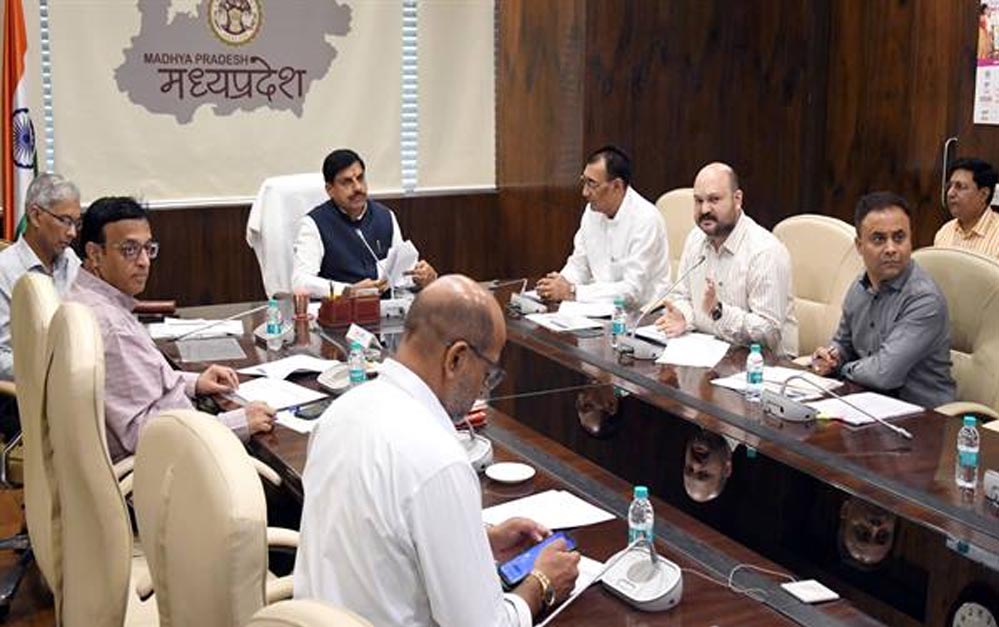 मछली पालन को बढ़ावा देने के लिए हर जिले में विकसित की जाए एक हैचरी : मुख्यमंत्री डॉ. यादव मछली पालन को बढ़ावा देने के लिए हर जिले में विकसित की जाए एक हैचरी : मुख्यमंत्री डॉ. यादव