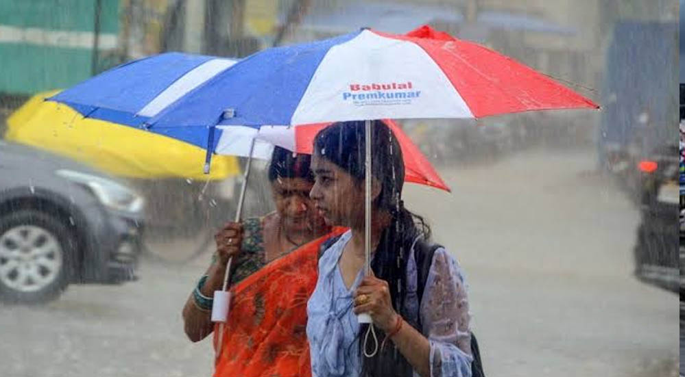 बालाघाट-रायसेन समेत 15 जिलों में आंधी-बारिश, 2 दिन में MP में मानसून की एंट्री के आसार बालाघाट-रायसेन समेत 15 जिलों में आंधी-बारिश, 2 दिन में MP में मानसून की एंट्री के आसार