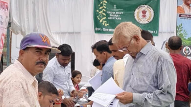 सुशासन की नई मिसाल: सारंगढ़-बिलाईगढ़ में ‘सुशासन तिहार’ बना लाचारों का मजबूत सहारा सुशासन की नई मिसाल: सारंगढ़-बिलाईगढ़ में ‘सुशासन तिहार’ बना लाचारों का मजबूत सहारा
