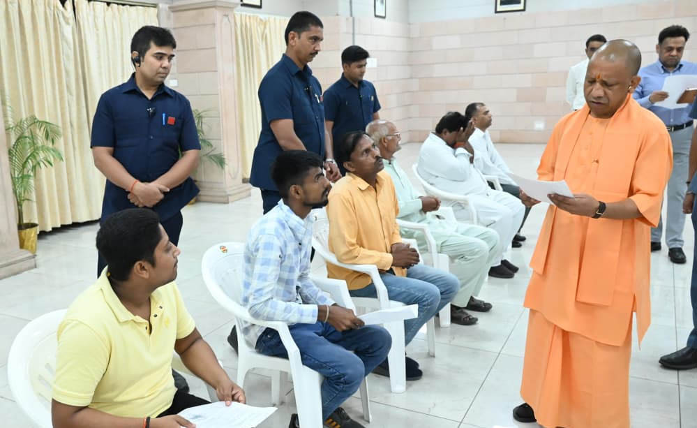 हर जरूरतमंद के इलाज की व्यवस्था करा रही सरकारः मुख्यमंत्री