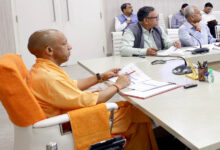 फायर एनओसी की वैधता समाप्त होने से पहले ही जारी करें नोटिस, जनसुरक्षा से कोई समझौता नहीं : मुख्यमंत्री योगी आदित्यनाथ