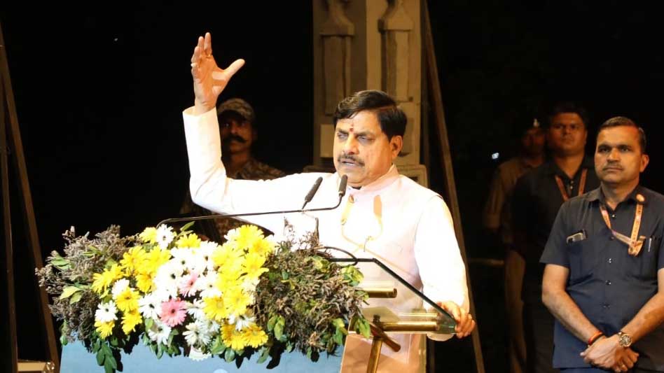 जल संरक्षण में मध्यप्रदेश के अग्रणी होने का श्रेय प्रधानमंत्री मोदी के दर्शन और मार्गदर्शन को है : मुख्यमंत्री डॉ. यादव जल संरक्षण में मध्यप्रदेश के अग्रणी होने का श्रेय प्रधानमंत्री मोदी के दर्शन और मार्गदर्शन को है : मुख्यमंत्री डॉ. यादव