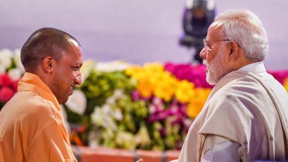 यूपी में सत्ता विरोधी लहर का डर? 2027 मिशन के लिए BJP कर सकती है बड़ी टीम सर्जरी यूपी में सत्ता विरोधी लहर का डर? 2027 मिशन के लिए BJP कर सकती है बड़ी टीम सर्जरी