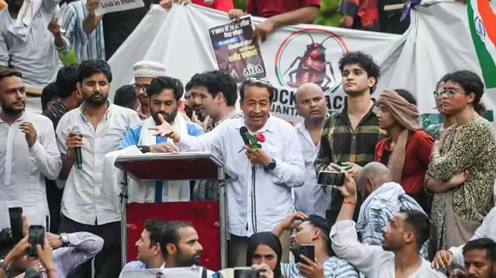 सोनम वांगचुक ने छात्रों के आंदोलन का किया समर्थन, शिक्षा व्यवस्था में बदलाव की उठाई मांग सोनम वांगचुक ने छात्रों के आंदोलन का किया समर्थन, शिक्षा व्यवस्था में बदलाव की उठाई मांग