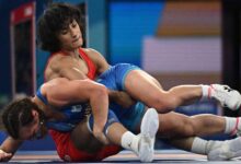 विनेश फोगाट मामले में सुप्रीम कोर्ट की दोटूक, एशियन गेम्स ट्रायल्स विवाद पर WFI को झटका
