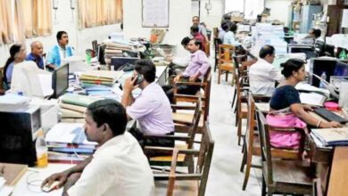 38 हजार कर्मचारियों के सर्विस रिकॉर्ड की होगी जांच, ज्यादा वेतन लेने वालों पर गिरेगी गाज 38 हजार कर्मचारियों के सर्विस रिकॉर्ड की होगी जांच, ज्यादा वेतन लेने वालों पर गिरेगी गाज