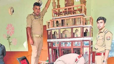 बरेली में मोहर्रम के लिए सख्ती, 12 फीट से ऊंचा ताजिया निकालने पर रोक बरेली में मोहर्रम के लिए सख्ती, 12 फीट से ऊंचा ताजिया निकालने पर रोक