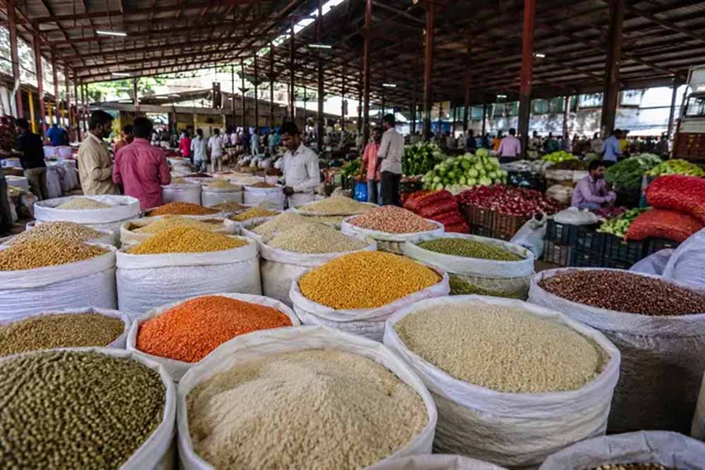 रांची बाजार में चावल की कीमतों में उछाल, लखीभोग सबसे महंगा रांची बाजार में चावल की कीमतों में उछाल, लखीभोग सबसे महंगा