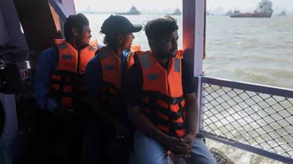 ओमान तट पर भारतीय नाविकों की मौत के बाद अमेरिका-भारत के बीच तनाव बढ़ा ओमान तट पर भारतीय नाविकों की मौत के बाद अमेरिका-भारत के बीच तनाव बढ़ा