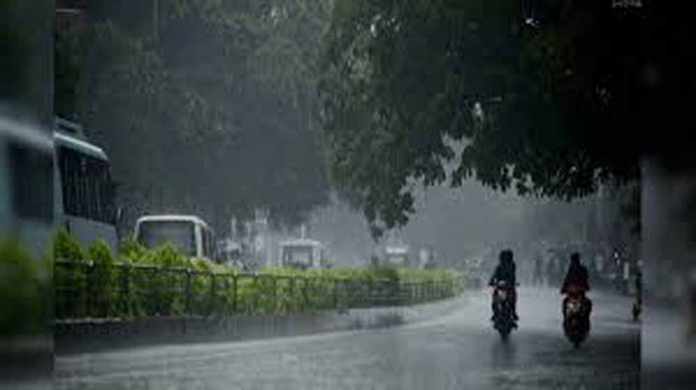 बिहार में मानसून की एंट्री के संकेत, मुजफ्फरपुर से गुजर रही मानसून की उत्तरी सीमा बिहार में मानसून की एंट्री के संकेत, मुजफ्फरपुर से गुजर रही मानसून की उत्तरी सीमा