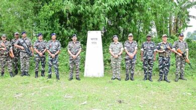 किशनगंज में भारत-नेपाल सीमा पर SSB अलर्ट, घुसपैठ रोकने के लिए सुरक्षा बढ़ाई गई किशनगंज में भारत-नेपाल सीमा पर SSB अलर्ट, घुसपैठ रोकने के लिए सुरक्षा बढ़ाई गई