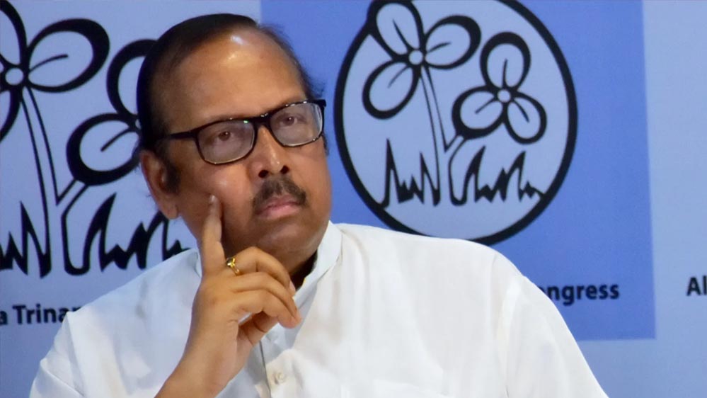 ममता बनर्जी को बड़ा झटका! TMC सांसद सुखेंदु शेखर रॉय ने राज्यसभा और पार्टी से दिया इस्तीफा ममता बनर्जी को बड़ा झटका! TMC सांसद सुखेंदु शेखर रॉय ने राज्यसभा और पार्टी से दिया इस्तीफा
