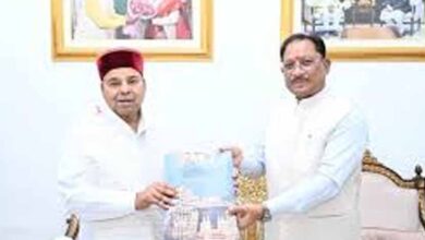 CM विष्णुदेव साय से मिले कर्नाटक के राज्यपाल थावरचंद गहलोत, समसामयिक मुद्दों पर हुई चर्चा