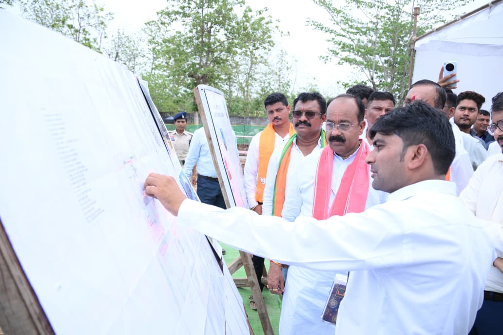उप मुख्यमंत्री श्री अरुण साव का बस्तर में निर्माण कार्यों का निरीक्षण जारी उप मुख्यमंत्री श्री अरुण साव का बस्तर में निर्माण कार्यों का निरीक्षण जारी
