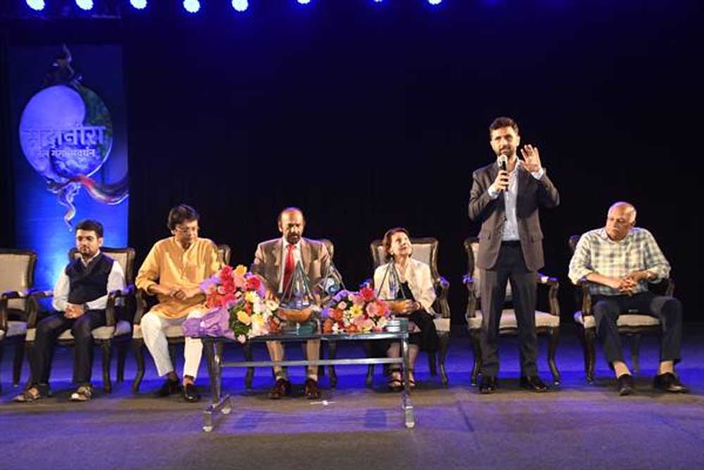 जल संरक्षण पर मध्यप्रदेश की पहल को मिली अंतर्राष्ट्रीय सराहना जल संरक्षण पर मध्यप्रदेश की पहल को मिली अंतर्राष्ट्रीय सराहना