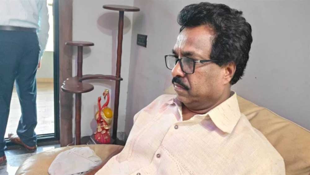 इंदौर में लोकायुक्त की बड़ी कार्रवाई, संयुक्त संचालक लक्ष्मी नारायण कंडवाल के ठिकानों पर छापा