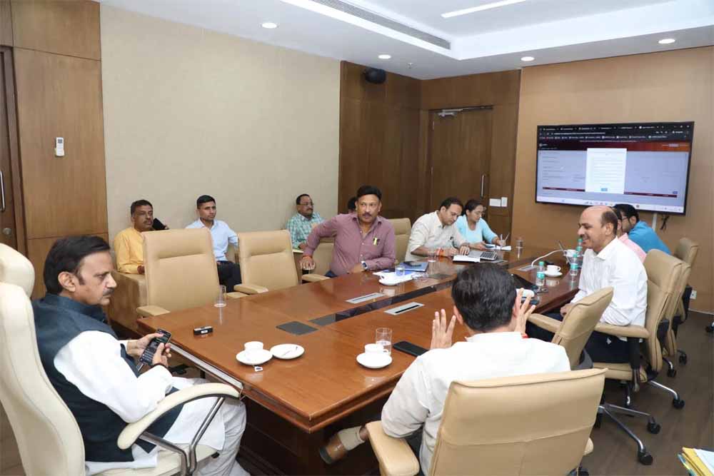 MP स्वास्थ्य विभाग में तबादलों के नए नियम लागू, एक स्थान पर 3 साल की सेवा अनिवार्य MP स्वास्थ्य विभाग में तबादलों के नए नियम लागू, एक स्थान पर 3 साल की सेवा अनिवार्य