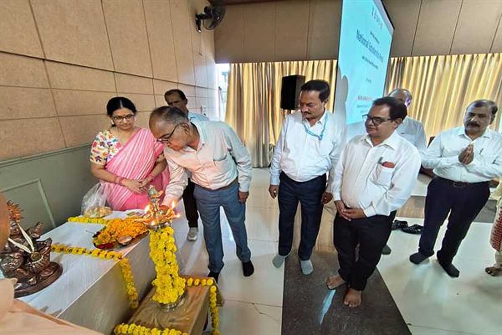 प्रदेश में राष्ट्रीय मेरिट कम मीन्स छात्रवृत्ति योजना के प्रभावी क्रियान्वयन, छात्रवृत्ति चयन प्रक्रिया, मॉनिटरिंग के बारे में विशेषज्ञों ने दी जानकारी