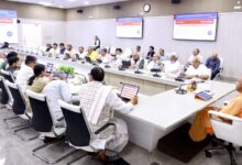 योगी सरकार की महत्वपूर्ण पहल, रसोइयों और विद्यालयी कर्मियों को मिलेगी कैशलेस चिकित्सा सुविधा