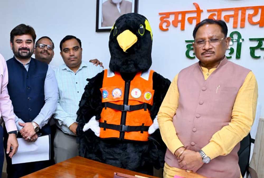 राष्ट्रीय कायाकिंग-केनोईंग प्रतियोगिता के मस्कट ‘पहाड़ी मैना’ का मुख्यमंत्री ने किया विमोचन राष्ट्रीय कायाकिंग-केनोईंग प्रतियोगिता के मस्कट ‘पहाड़ी मैना’ का मुख्यमंत्री ने किया विमोचन