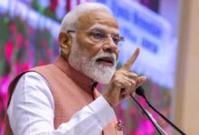 हिंदू ग्रोथ रेट’ से कांग्रेस ग्रोथ रेट तक… PM मोदी ने विकास की बहस में कांग्रेस को घेरा