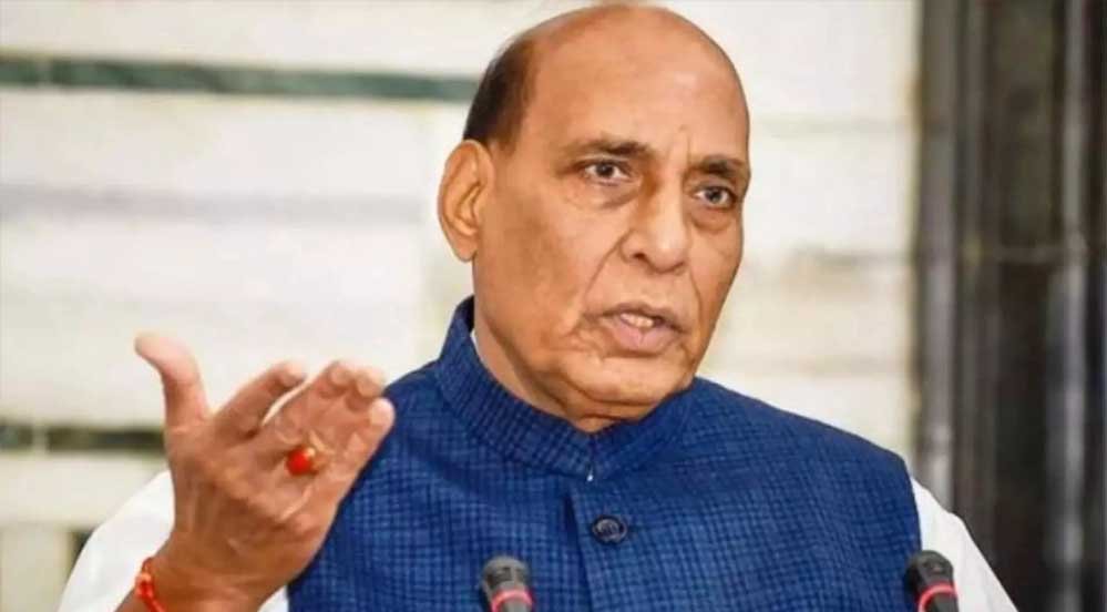 रक्षा मंत्री राजनाथ सिंह का बड़ा दावा, 3 लाख करोड़ के रक्षा उत्पादन और ₹50,000 करोड़ निर्यात का लक्ष्य समय से पहले होगा पूरा रक्षा मंत्री राजनाथ सिंह का बड़ा दावा, 3 लाख करोड़ के रक्षा उत्पादन और ₹50,000 करोड़ निर्यात का लक्ष्य समय से पहले होगा पूरा