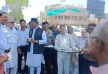 कैलाश सारंग जयंती पर सेवा दिवस का आयोजन, विश्वास सारंग ने बुजुर्गों के चरण पखारकर लिया आशीर्वाद