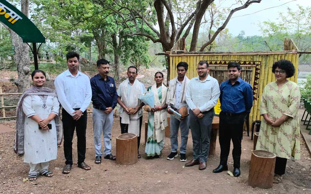 सुकमा के किसान पुत्र ने रचा इतिहास JEE एडवांस में 634वीं रैंक हासिल कर बारसे रोशन ने बढ़ाया जिले का गौरव