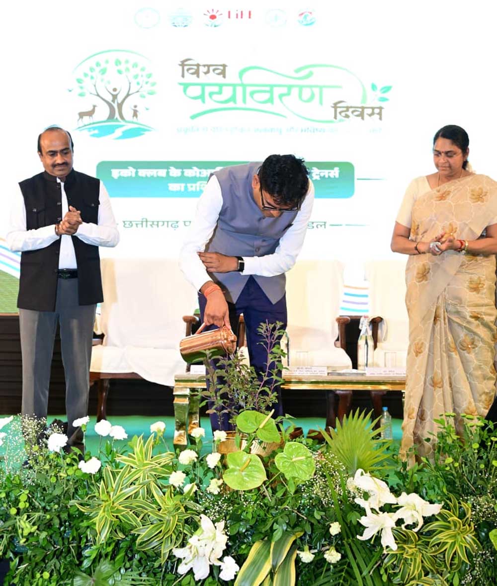 प्रकृति का संरक्षण हमारी संस्कृति का मूल मंत्र, पर्यावरण संरक्षण को जनआंदोलन बनाने की जरूरत – आवास एवं पर्यावरण मंत्री  ओ.पी. चौधरी