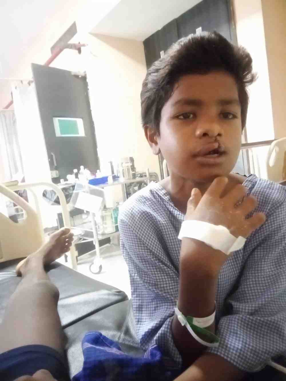 ‘चिरायु’ दल ने लौटाई मुस्कान, जन्मजात कटे होंठ और तालु से मिली मुक्ति ‘चिरायु’ दल ने लौटाई मुस्कान, जन्मजात कटे होंठ और तालु से मिली मुक्ति