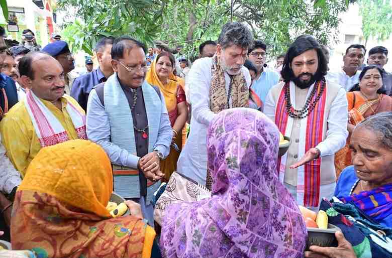 इलाज के साथ आत्मनिर्भरता का मॉडल, सोठी आश्रम के काम से प्रभावित हुए मुख्यमंत्री साय इलाज के साथ आत्मनिर्भरता का मॉडल, सोठी आश्रम के काम से प्रभावित हुए मुख्यमंत्री साय