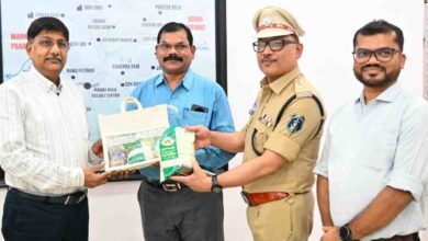 महिला स्व-सहायता समूहों के ‘विष्णु भोग’ चावल की खुशबू पहुंची पुलिस मुख्यालय तक
