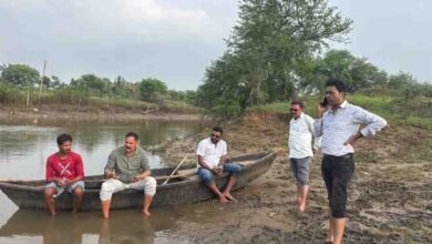 झेंझरी इंटक वेल का पाइप फटने से जलापूर्ति बाधित, नगर पालिका अध्यक्ष ने किया औचक निरीक्षण