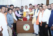 बस्तर गोंचा महापर्व 2026 का निमंत्रण लेकर मुख्यमंत्री विष्णु देव साय से मिले आयोजन समिति के प्रतिनिधि