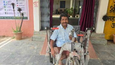 24 घंटे में मिली ट्राइसाइकिल, मुख्यमंत्री विष्णुदेव साय की संवेदनशील पहल से दिव्यांग गणेश राम यादव के जीवन को मिली नई रफ्तार 24 घंटे में मिली ट्राइसाइकिल, मुख्यमंत्री विष्णुदेव साय की संवेदनशील पहल से दिव्यांग गणेश राम यादव के जीवन को मिली नई रफ्तार
