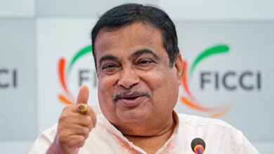 डीजल की जगह ₹20 प्रति लीटर वाला नया ईंधन? नितिन गडकरी ने बस-ट्रक के लिए बताया बड़ा प्लान डीजल की जगह ₹20 प्रति लीटर वाला नया ईंधन? नितिन गडकरी ने बस-ट्रक के लिए बताया बड़ा प्लान