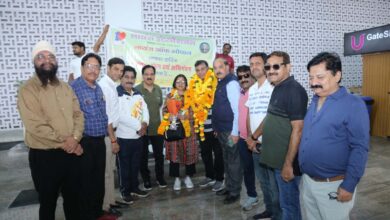 हांगकांग में शपथ के बाद भोपाल लौटे डिस्ट्रिक्ट गवर्नर महेश मालवीय