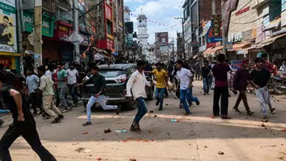 छात्र आंदोलन हुआ उग्र, दरभंगा-बेगूसराय-कटिहार में पुलिस से झड़प