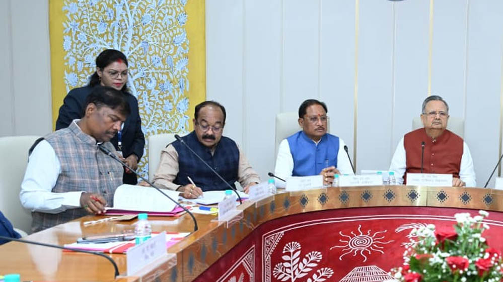 मानसून सत्र से पहले सौजन्य मुलाकात: मुख्यमंत्री विष्णु देव साय ने विधानसभा अध्यक्ष डॉ. रमन सिंह का किया अभिनंदन मानसून सत्र से पहले सौजन्य मुलाकात: मुख्यमंत्री विष्णु देव साय ने विधानसभा अध्यक्ष डॉ. रमन सिंह का किया अभिनंदन