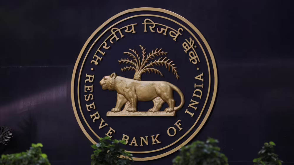 RBI Ombudsman Scheme: बैंक की शिकायत का नहीं हुआ समाधान? यहां करें कंप्लेन, मैनेजर को देना होगा जवाब RBI Ombudsman Scheme: बैंक की शिकायत का नहीं हुआ समाधान? यहां करें कंप्लेन, मैनेजर को देना होगा जवाब
